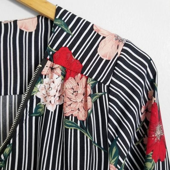 SWS Striped Floral Zipper V Neck Dress - Picture 4 of 8